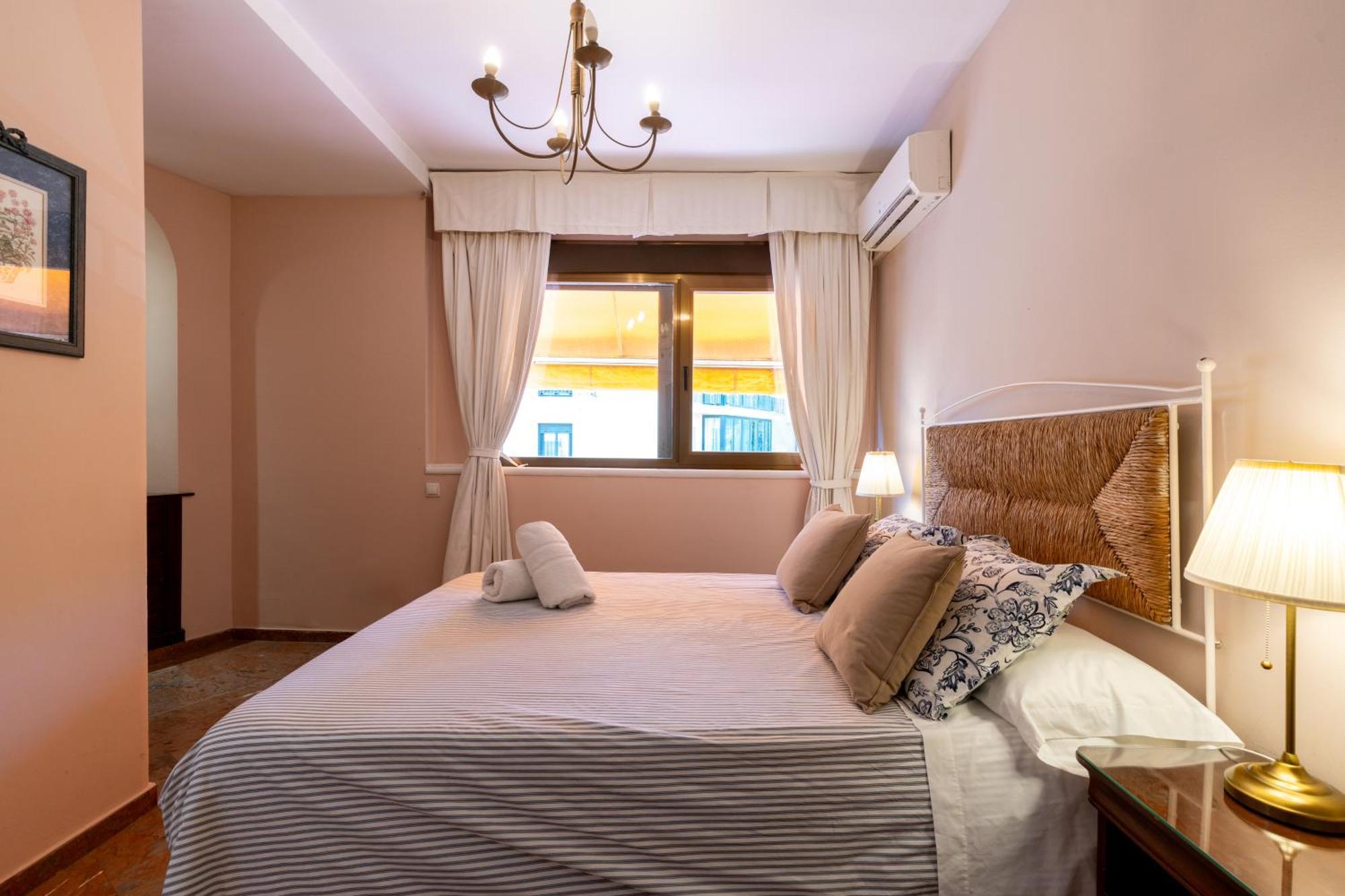 Penthouse!!! Center Of Seville!!! 2 Bedroom + 2 Bath!!! Zewnętrze zdjęcie